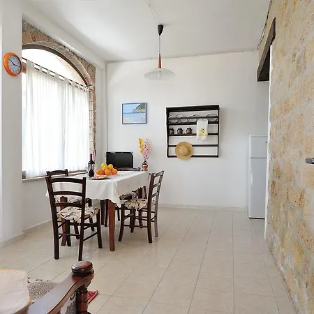 Apartment Cabras