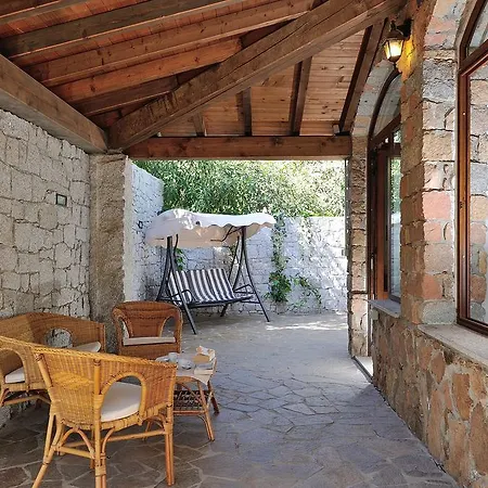 Apartment Cabras *